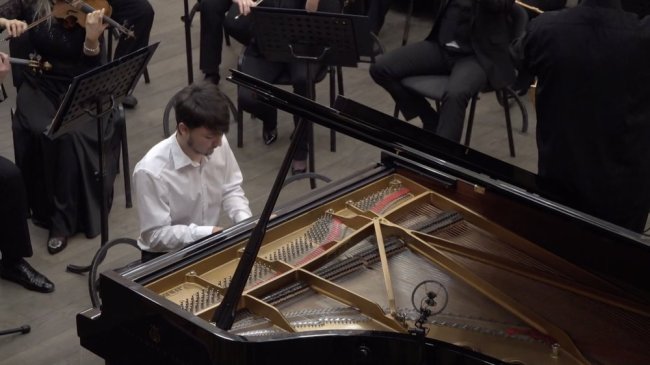adrian piano ukraine 